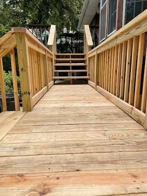 Custom Decks, Covered Decks & Fences 5